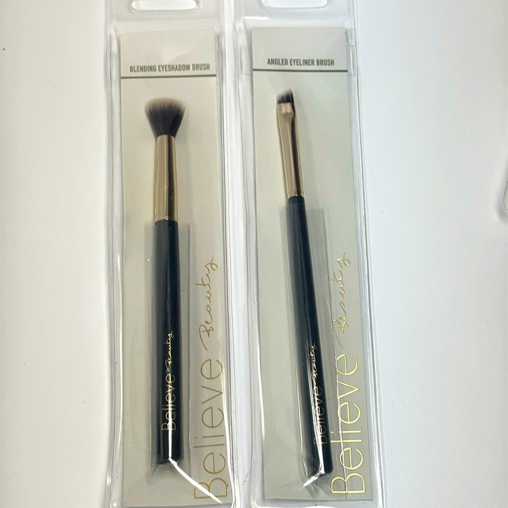 Believe beauty angled liner, blending eyeshadow two eye makeup brushes